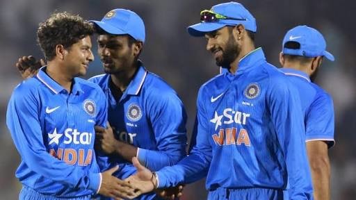 वेस्टइंडीज के खिलाफ दूसरे मुकाबलें में दो बड़े बदलाव के साथ मैदान पर उतरेंगे कोहली, युवराज सिंह की टीम से छुट्टी तय 11 वेस्टइंडीज के खिलाफ दूसरे मुकाबलें में दो बड़े बदलाव के साथ मैदान पर उतरेंगे कोहली, युवराज सिंह की टीम से छुट्टी तय 11
