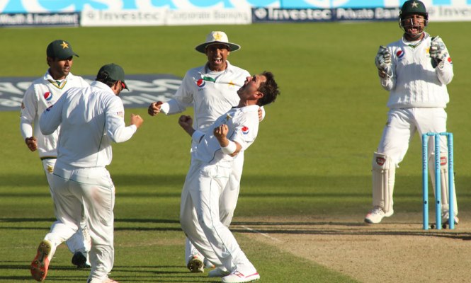 लंदन टेस्ट : पाकिस्तान 10 विकेट से जीता, ड्रॉ कराई श्रृंखला 8