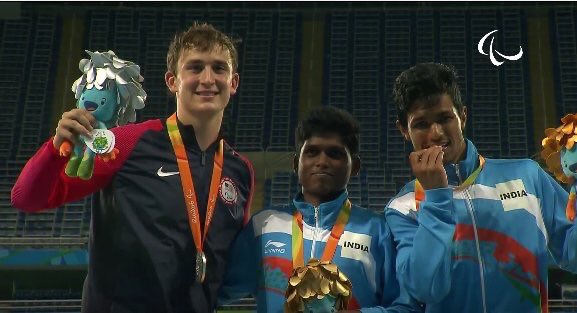 रियो पैरालम्पिक (ऊंची कूद) : भारत के मारियप्पन को पुरुष वर्ग में स्वर्ण 1