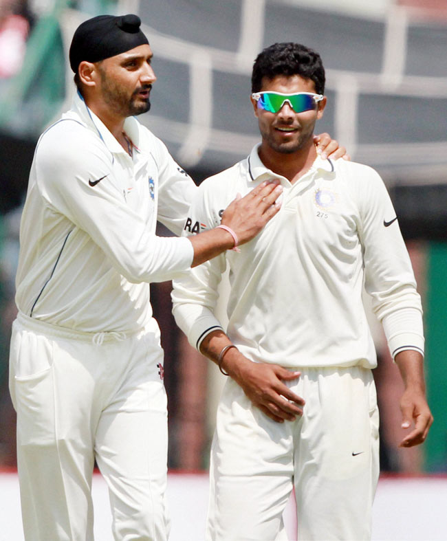 हरभजन ने ट्वीट कर कानपुर टेस्ट के हीरो रविन्द्र जडेजा को किया ट्रोल 1