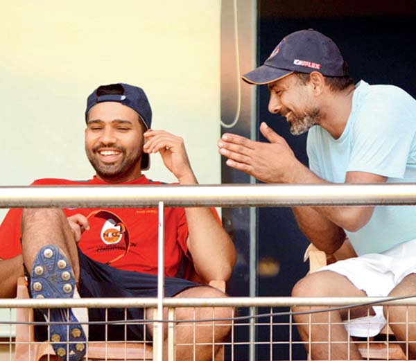 प्रवीण कुमार ने वर्तमान समय के तेज गेंदबाज बुमराह, भुवी, उमेश और शमी की तुलना करते हुए इन्हें बताया बेहतर 1