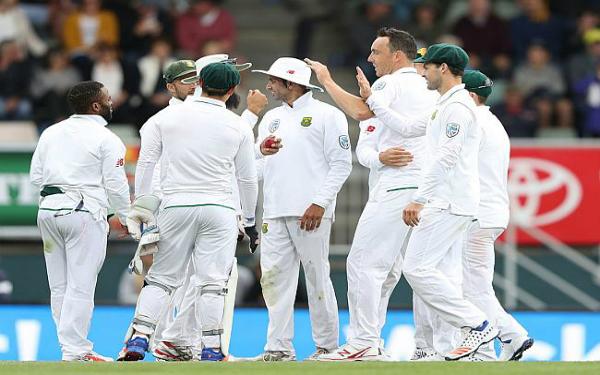 होबार्ट टेस्ट : आस्ट्रेलिया अभी भी 120 रन पीछे 10