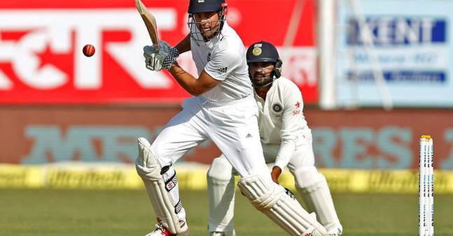 राजकोट टेस्ट : इंग्लैंड ने भोजनकाल तक ली 260 रनों की बढ़त 1