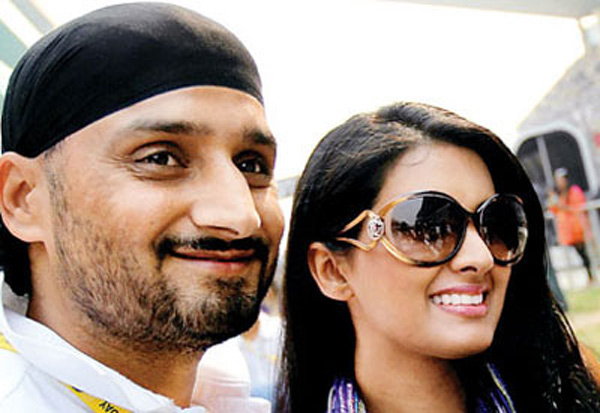 लंबे समय से टीम इंडिया से बाहर चल रहे हैं हरभजन सिंह अब उनकी देशभक्ति पर पत्नी ने कही ये बात 1