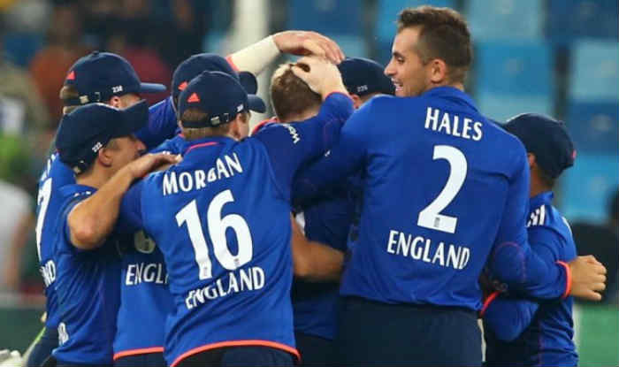 नासिर हुसैन और जेम्स टेलर ने चुनी चैंपियंस ट्रॉफी के लिए इंग्लैंड की टीम, देखे किन खिलाड़ियों को मिली टीम में जगह 1