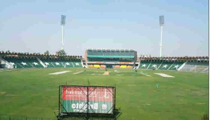 अब पाकिस्तान में टी-20 खेलते नजर आयेंगे विराट कोहली और महेंद्र सिंह धोनी, आईसीसी ने दी सीरिज की मंजूरी 1