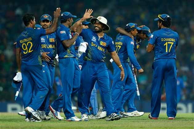 लगातार हार के बाद श्रीलंका की टीम को लगा एक और बड़ा झटका, चोट के चलते बड़ा खिलाड़ी हुआ बाहर 1