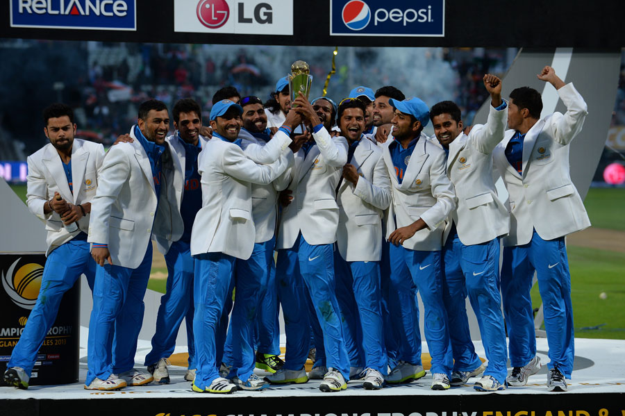 2013 में टीम इंडिया को चैंपियंस ट्रॉफी दिलाने वाले ये खिलाड़ी नहीं है इस साल टीम इंडिया का हिस्सा, सूचि में कई चौकाने वाले नाम 1