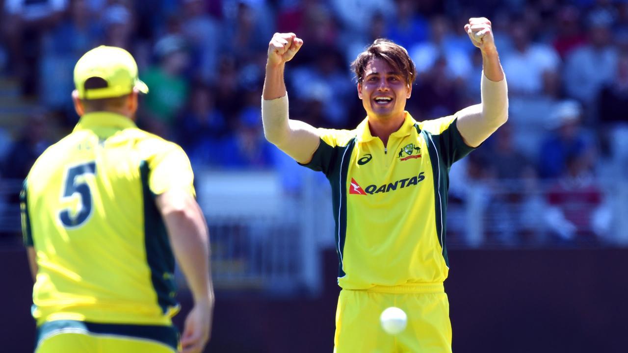 भारत के खिलाफ होने वाली टी-20 सीरीज में ऑस्ट्रेलिया को लगा बड़ा झटका, स्मिथ पहले मैच से बाहर 5