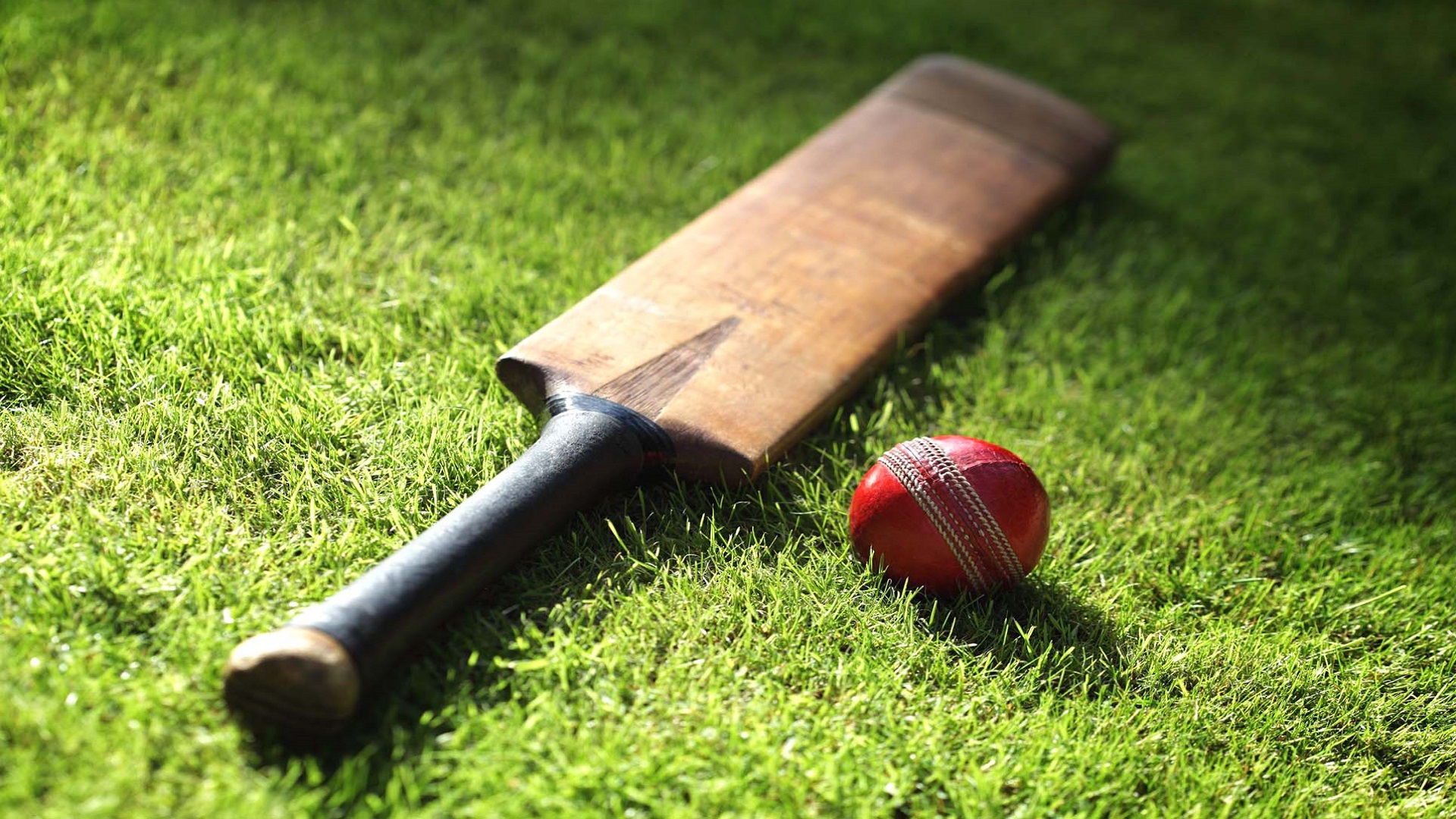 क्रिकेट के मैदान से आई बुरी खबर, 2200 से ज्यादा विकेट लेने वाले दिग्गज ने दुनिया को कहा अलविदा 1