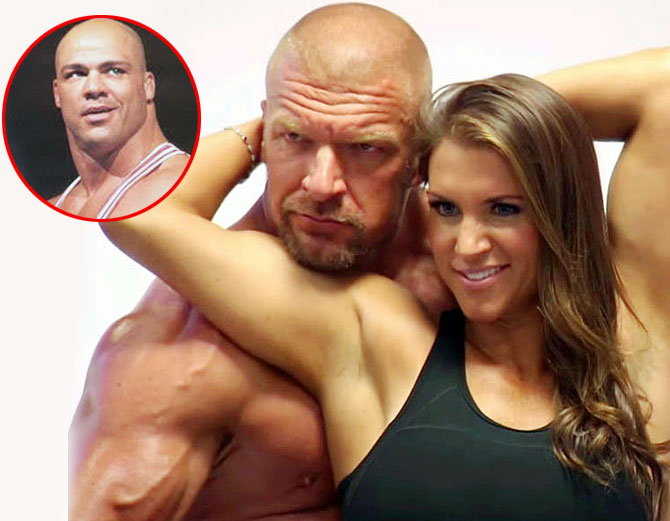 ट्रिपल-एच की पत्नी अब भी किसी और दिग्गज WWE रेसलर को करती है पसंद... 1