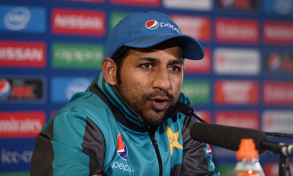पाकिस्तान के कप्तान सरफराज अहमद श्रीलंकाई टीम के खिलाफ जीतने के बाद भी इस कारण हैं बेहद चिन्तित 4