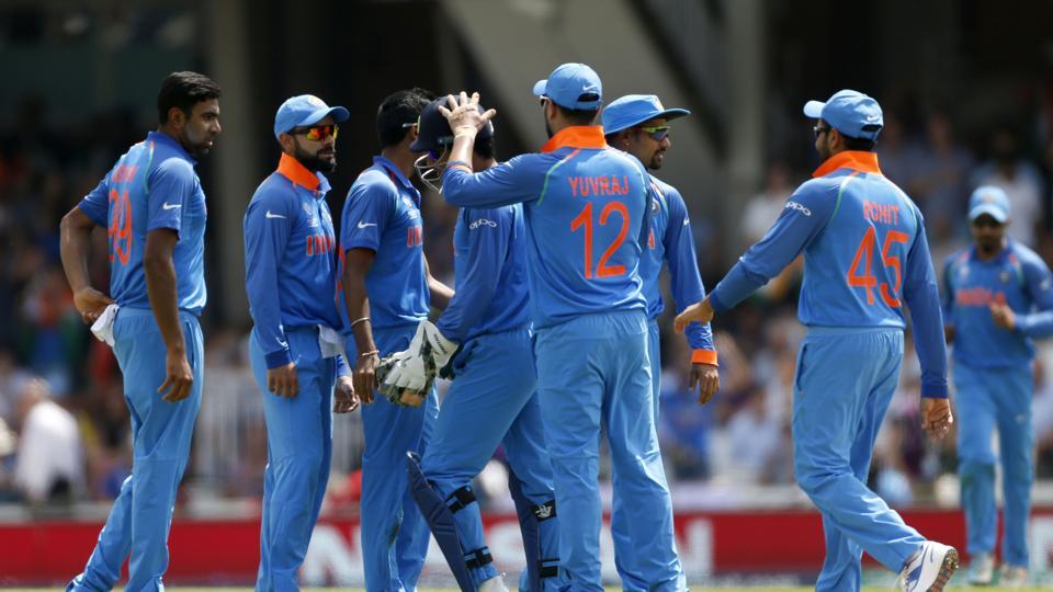 भारत बनाम वेस्टइंडीज: पहला वनडे: वेस्टइंडीज ने टॉस जीता पहले गेंदबाज़ी करने का फैसला किया 2