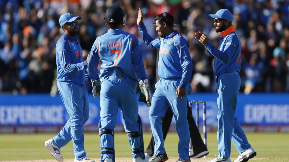 चैम्पियंस ट्रॉफी खत्म होने पहले ही भारतीय टीम में हो सकता है बड़ा बदलाव, टीम से जुड़ेगा यह दिग्गज 3 चैम्पियंस ट्रॉफी खत्म होने पहले ही भारतीय टीम में हो सकता है बड़ा बदलाव, टीम से जुड़ेगा यह दिग्गज 3