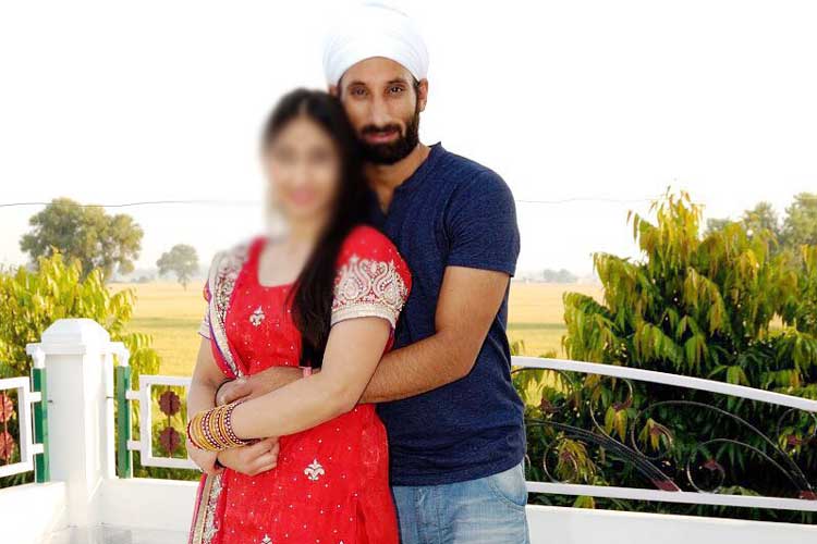 भारतीय हॉकी टीम के पूर्व कप्तान सरदार सिंह से यॉर्कशर पुलिस ने यौन उत्पीड़न मामले में की चार घंटे तक पूछताछ 1 भारतीय हॉकी टीम के पूर्व कप्तान सरदार सिंह से यॉर्कशर पुलिस ने यौन उत्पीड़न मामले में की चार घंटे तक पूछताछ 1