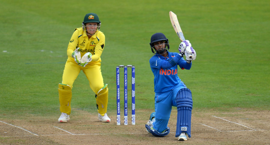 महिला विश्वकप 2017: ऑस्ट्रेलिया के सामने करना पड़ा हार का सामना, लेकिन बड़े रिकार्ड्स बना गया भारत 1