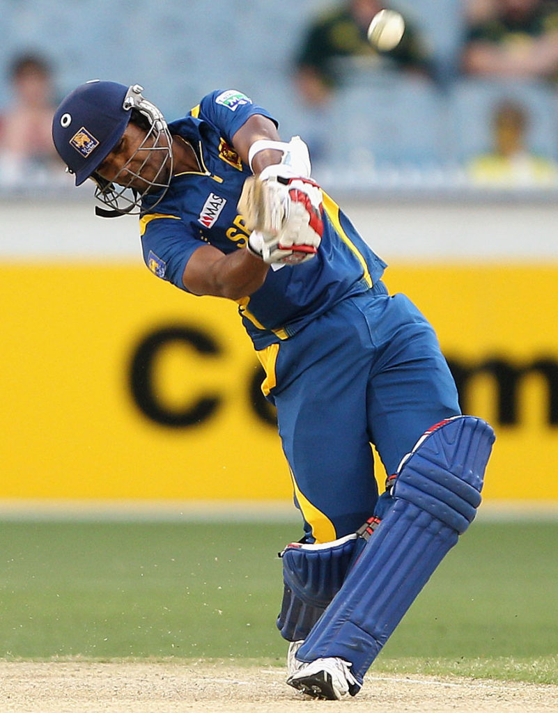 हार और चोट की मार झेल रही श्रीलंकाई टीम को लगा एक और झटका, एक और दिग्गज खिलाड़ी हुआ बाहर 5