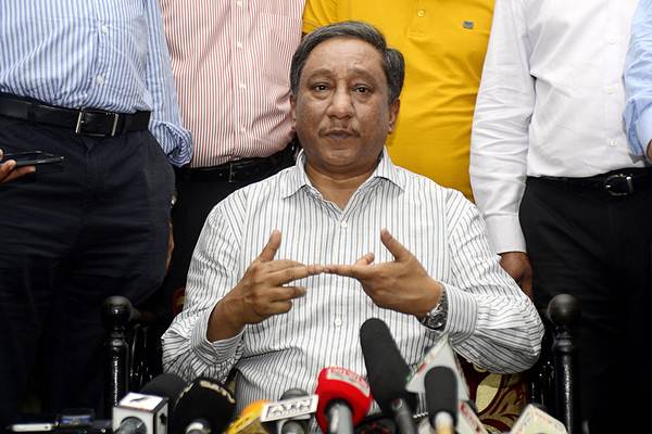 बांग्लादेश क्रिकेट बोर्ड के अध्यक्ष नजमुल हसन को अभी भी है भारत के खिलाड़ियों के बीपीएल में खेलने का भरोसा 5 बांग्लादेश क्रिकेट बोर्ड के अध्यक्ष नजमुल हसन को अभी भी है भारत के खिलाड़ियों के बीपीएल में खेलने का भरोसा 5