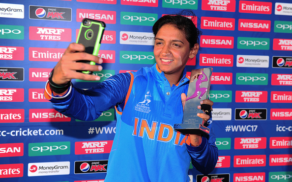 महिला विश्वकप: फाइनल में भारत को लग सकता है बड़ा झटका, टीम की स्टार खिलाड़ी हुई चोटिल 3