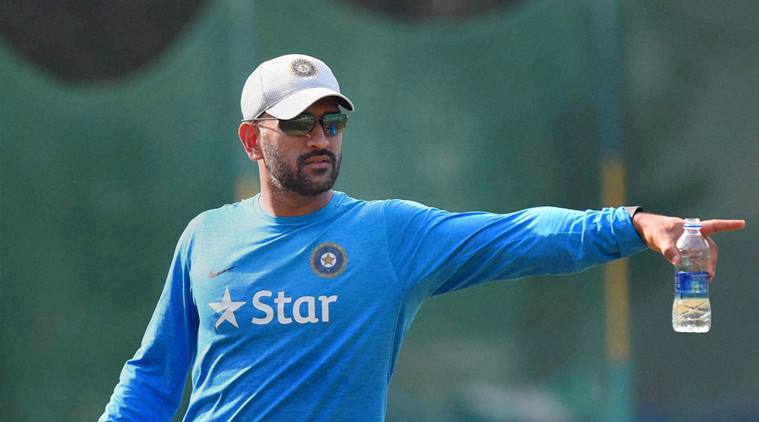 भारतीय टीम के पूर्व कप्तान एमएस धोनी बीसीसीआई से छुपकर कर रहे है ऐसे काम पकड़े जाने पर लेना पड़ सकता है सन्यास 2