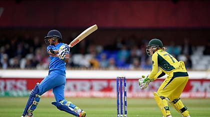 ऑस्ट्रेलियाई गेंदबाजों की जमकर खबर लेने वाली हरमनप्रीत कौर ने बताया आखिर ऐसा क्या हुआ था ड्रेसिंग रूम में जो खेल गयी 171 रनों की नॉट आउट पारी 2