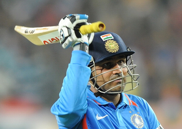 होल्कर वनडे के लिए इंदौर पहुँचते ही महेंद्र सिंह धोनी ने की तीसरे वनडे को लेकर एक बड़ी भविष्यवाणी 5
