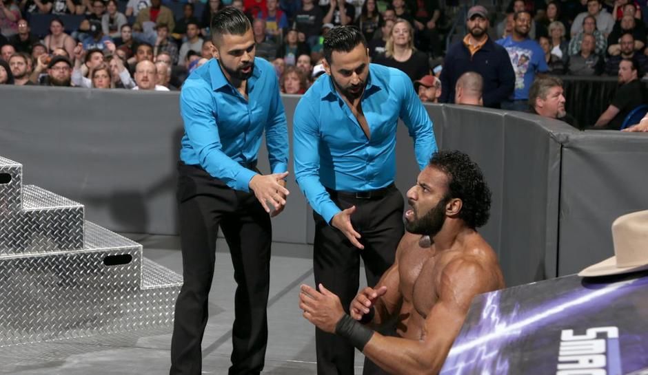 जिंदर महल की मदद करने वाले सिंह ब्रदर्स के खिलाफ WWE ने उतारे नये नवेले टैग टीम पार्टनर 3