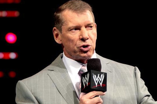WWE NEWS: इस स्टार की खुद ही गलतियों की वजह से पहले निकाला गया रॉ से और अब शायद कंपनी से ही छुट्टी हो जाए 1
