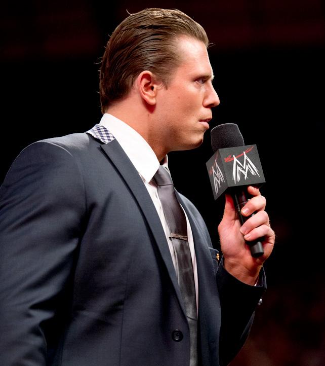 PHOTO: रिंग में डोले दिखाने वाले WWE रेस्लर फॉर्मल कपड़ो में दिखते हैं कुछ ज्यादा ही फनी, तस्वीरे देखकर नहीं रुकेगी हँसी 6