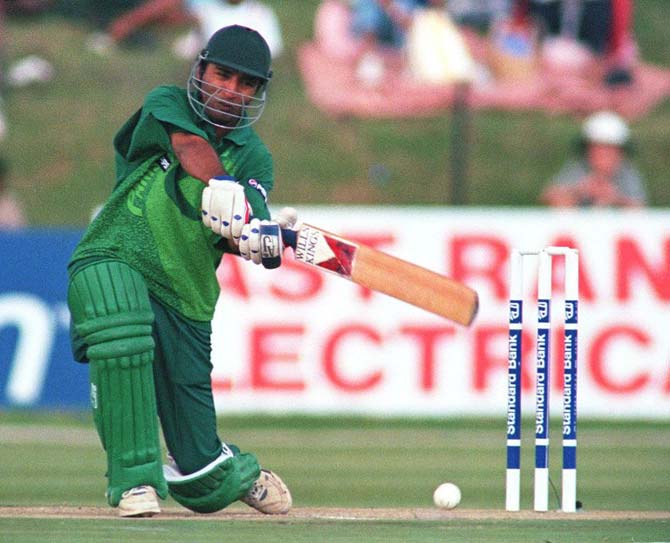इतिहास के पन्नों से- पाकिस्तान के पूर्व सलामी बल्लेबाज सईद अनवर ने आज ही के दिन 21 साल पहले किया था ये बड़ा कारनामा 1