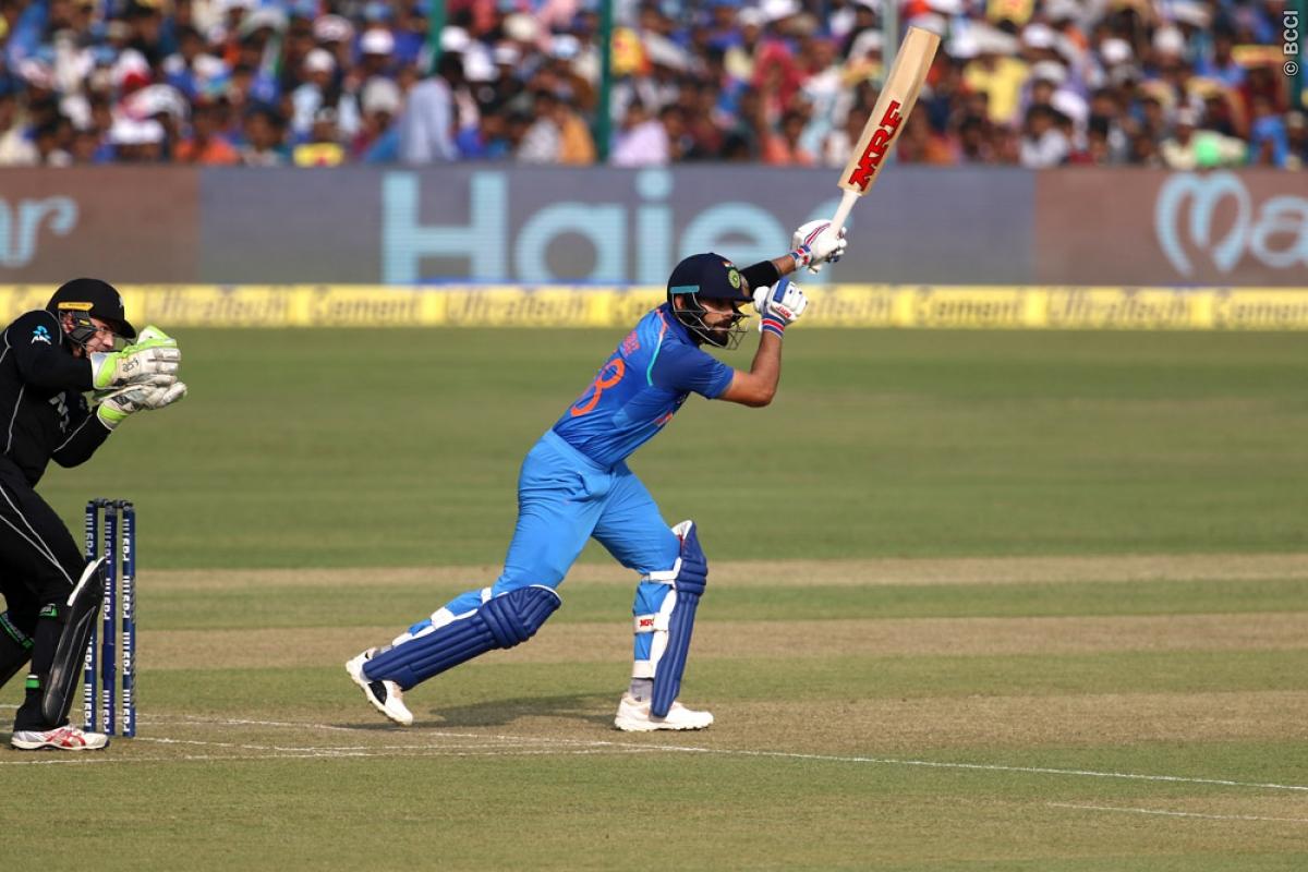 विडियो: कानपुर में हार्दिक और विलियम्सन के बीच मैदान पर हुई ऐसी टक्कर, कि थम गयी अम्पायर समेत सभी की साँसे 2 विडियो: कानपुर में हार्दिक और विलियम्सन के बीच मैदान पर हुई ऐसी टक्कर, कि थम गयी अम्पायर समेत सभी की साँसे 2