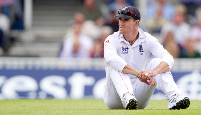 इंग्लैंड के दिग्गज बल्लेबाज केविन पीटरसन के प्रोफेशनल क्रिकेट से संन्यास के बाद क्रिस गेल ने दी खास अंदाज में सांत्वना 4