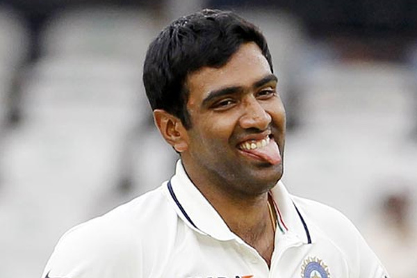 श्रीलंका के सलामी बल्लेबाज करूणारत्ने ने अश्विन के ढूढ़ निकाला अश्विन का तोड़, नहीं चलेगा अश्विन की फिरकी का जादू 5