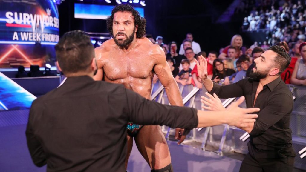 SMACKDOWN OFFAIR: WWE चैंपियनशिप हारने के बाद जिंदर महल ने सिंह ब्रदर्स पर निकाला अपना गुस्सा, कर डाला ये 4