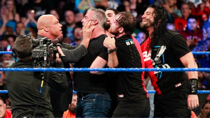 WWE NEWS: बैक स्टेज पर इस रेस्लर ने डीवा रेस्लर के साथ की गंदी हरकत, WWE ने सरवाइवर सीरीज के पहले दिखाया बाहर का रास्ता 5
