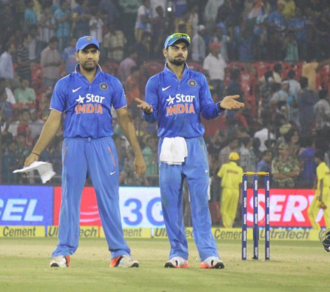 श्रीलंका के खिलाफ 3 वनडे के लिए भारतीय टीम की हुई घोषणा, कोहली को हटा इस खिलाड़ी को मिली टीम की कमान तो पहली बार डेब्यू करेंगे ये 2 खिलाड़ी 1