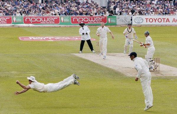 दुनिया का एकलौता भारतीय बल्लेबाज जिसने लिए है टेस्ट क्रिकेट में सबसे ज्यादा कैच 1