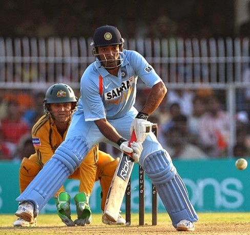 इन 5 भारतीय खिलाड़ियों के 2 वनडे मैचो के बीच रहा है कम से कम 5 साल का गैप 4