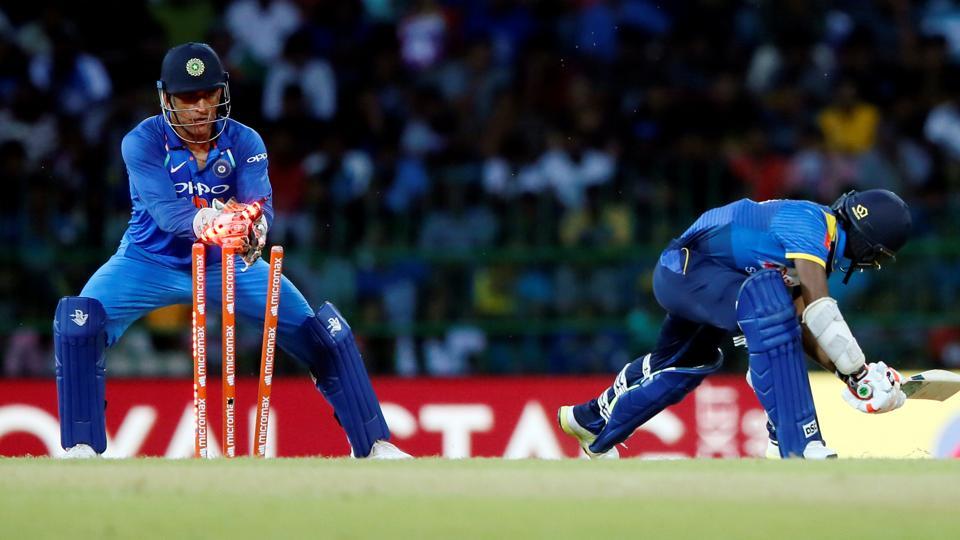 महेन्द्र सिंह धोनी बतौर विकेटकीपर एक और कीर्तिमान के करीब, दक्षिण अफ्रीका के खिलाफ दुसरे टी-20 में हासिल कर सकते हैं ये बड़ी उपलब्धि 4