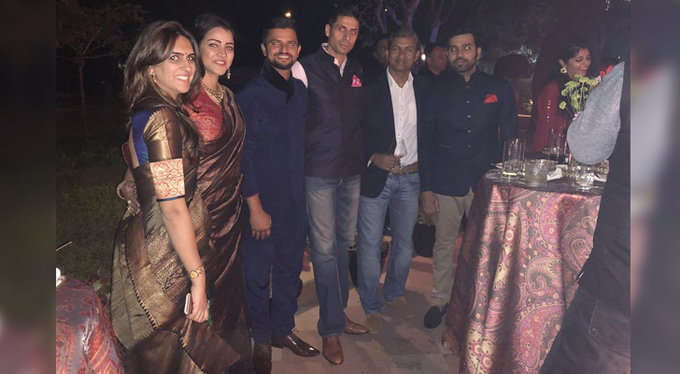 PHOTOS: स्विंग के सुल्तान भुवनेश्वर कुमार ने दिल्ली में रखी अपनी रिसेप्शन पार्टी, टीम इंडिया के सभी खिलाड़ियों ने की शिरकत खास अंदाज में दिखाई दिए कोहली और धोनी 7