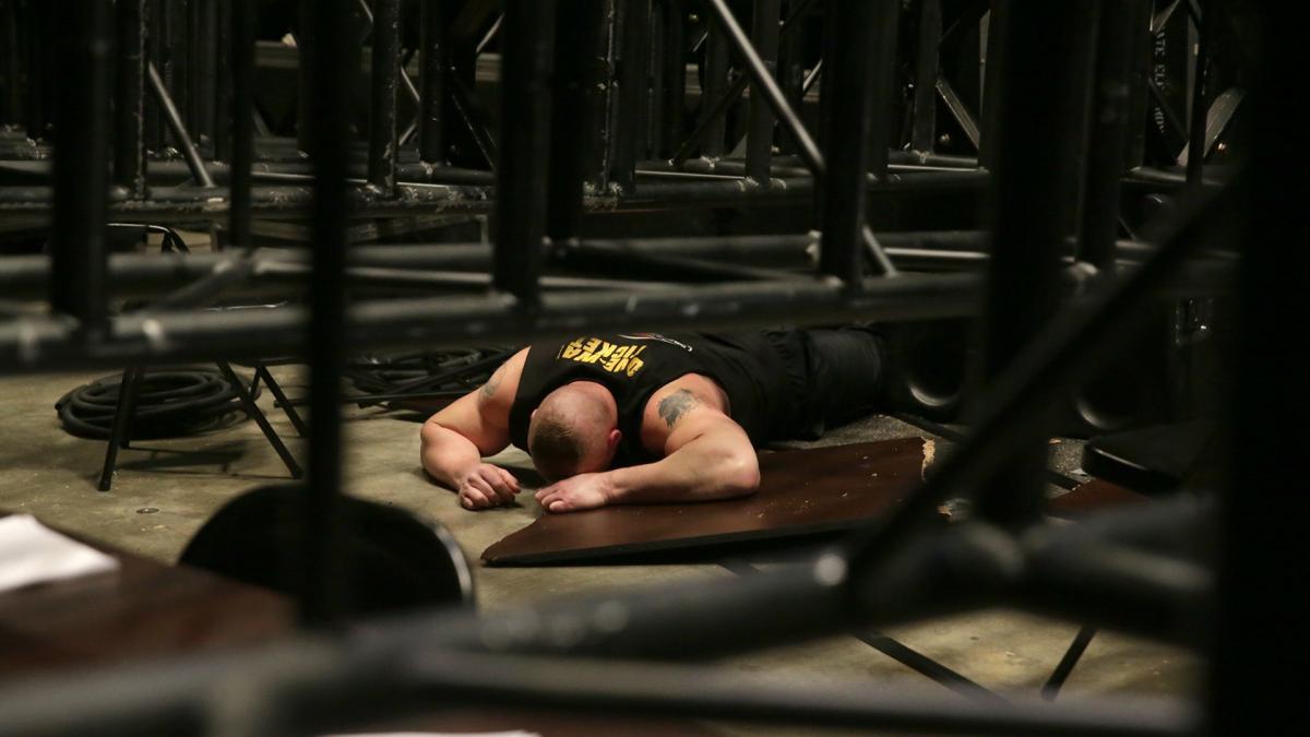 WWE NEWS: ब्रोन स्ट्रोमैन के हमले के बाद ब्रोक और केन के मेडिकल रिपोर्ट पर आई बड़ी अपडेट 2