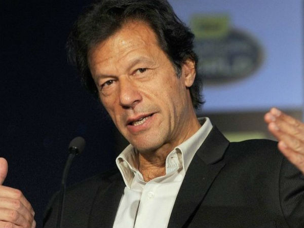 former-pakistani-cricketer-imran-khan-speaks-about-his-third-marriage