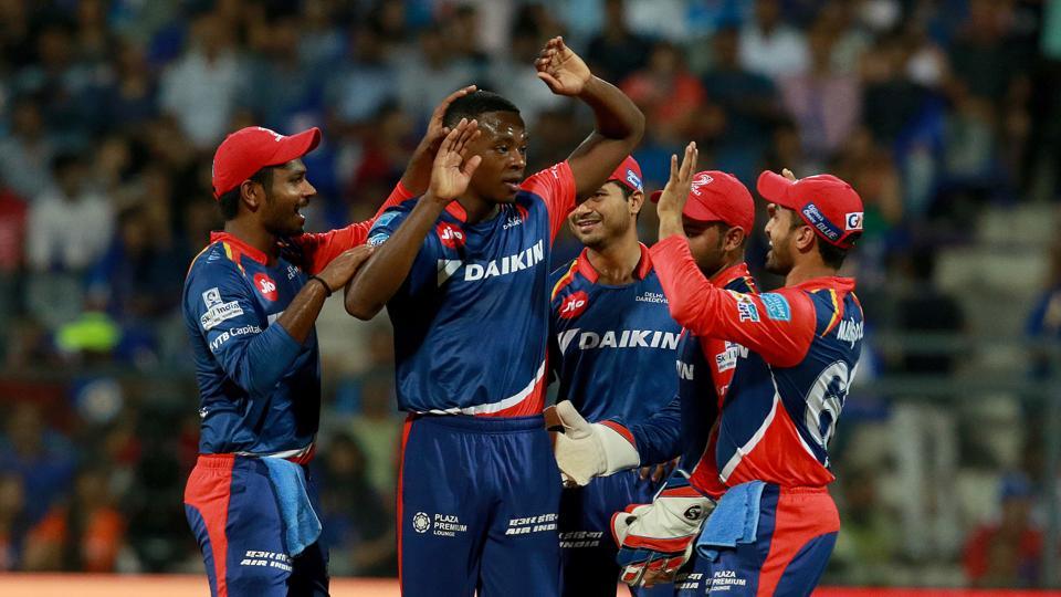 वीडियो- दिल्ली डेयरडेविल्स के इस खिलाड़ी ने चुनी आईपीएल 2018 के लिए दिल्ली डेयरडेविल्स की टीम इन 11 खिलाड़ियों को मिली टीम में जगह, तो इस दिग्गज को सौपी टीम की कप्तानी 3