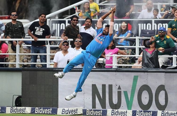 जसप्रीत बुमराह और हरमनप्रीत बने क्रिकेटर ऑफ द ईयर,गौतम ने दिया गंभीर बयान 3
