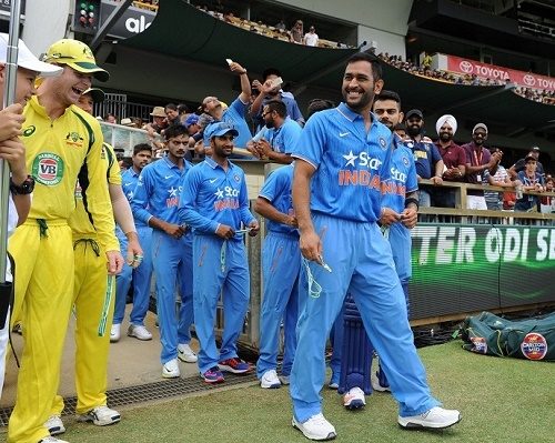 फील्डिंग कोच आर श्रीधर ने किया बड़ा खुलासा, पांचवे वनडे में हो सकती है इस खिलाड़ी की भारतीय टीम में वापसी 3