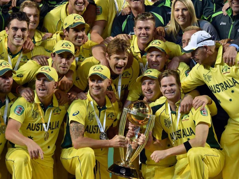 इस ऑस्ट्रेलियाई क्रिकेटर ने किया बड़ा खुलासा कहा, तोड़ दिया था 2015 विश्वकप की ट्राफी 1