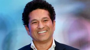 Sachin Tendulkar fall from a mango tree, After this he start his cricket carrier 