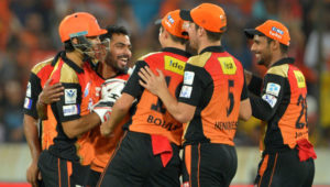 sunrisers hyderabad will not be in play off, if these conditions appear
