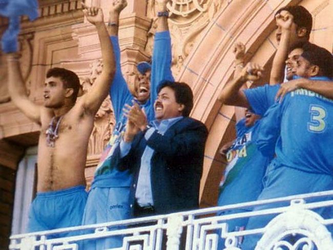 कुमार संगकारा ने बताया जब सौरव गांगुली श्रीलंका टीम के ड्रेसिंग रूम में आयें तो क्या हुआ 2