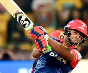 when-rishabh-pant-played-superb-innings-on-ipl-2017-after-father-death